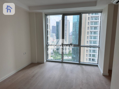 Modern 2-Bedroom Apartment Image 7