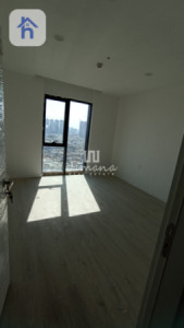 Spacious 2 BR Apartment Image 4