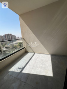 شقة بواجهة داخلیة image 5
