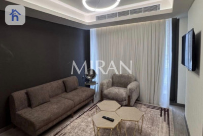 Studio Apartment image 2