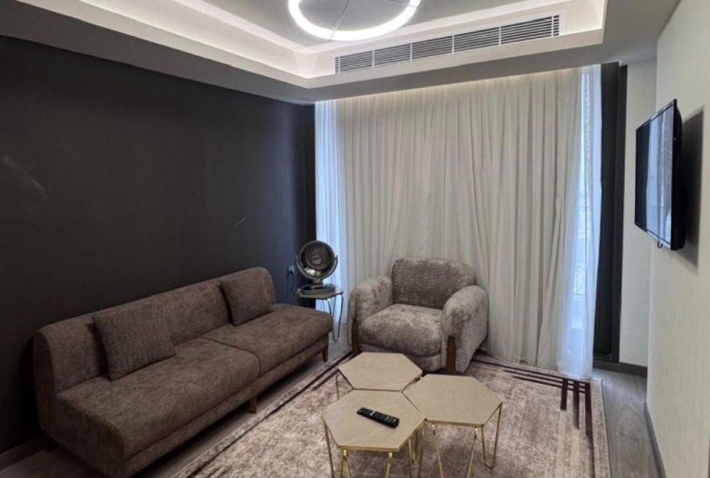 Studio Apartment Resim 2