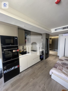 Studio Apartment image 2