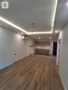 Charming One-Bedroom Apartment image 2