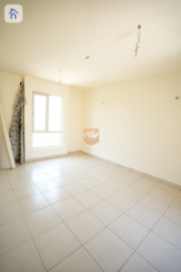 2-story house with 4 bedrooms image 15