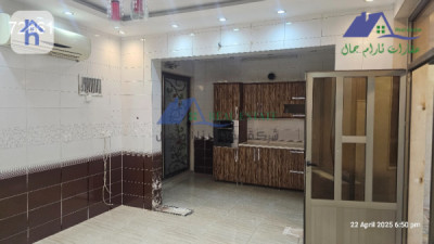 Modern 4-Bedroom Home with Elegant Design Resim 3