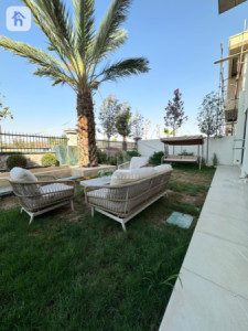 Spacious Family Home in Asco Village image 17