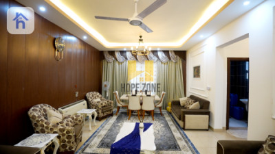 Modern 5-Bedroom House in Erbil Image 11