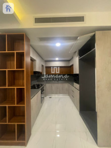 Luxury 2BR Apartment in Prime Location image 2