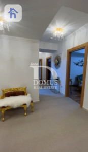 Luxurious 3-Bedroom Apartment in Roya Tower Image 5