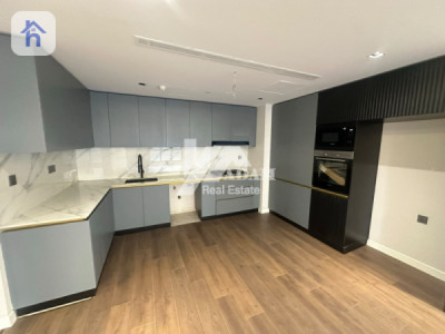 Spacious 3 Bedroom Apartment with Prime Location image 11