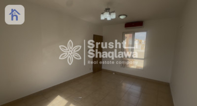 Spacious House with 4 Bedrooms for Rent Image 3