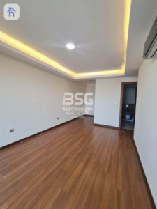 Modern 2-Bedroom Apartment Image 6