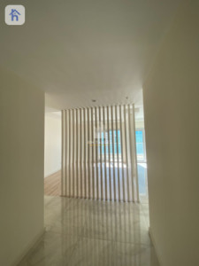 Modern 2-Bedroom Apartment Image 5