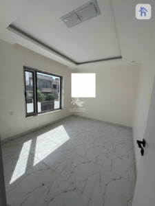 One Floor House Image 4