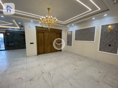 Luxury House Image 4