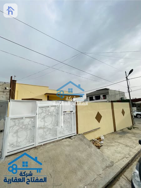 Spacious House in Ozal City