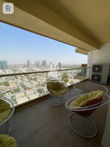 Luxurious Apartment in Roya Tower Image 9