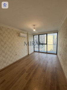 شقة أنيقة بغرفتي نوم مع إطلالات صورة 4