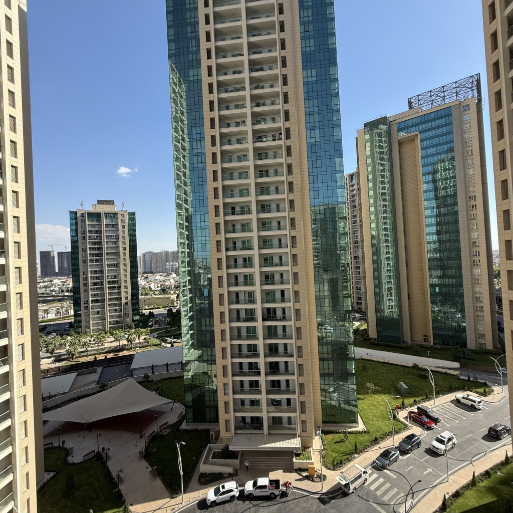 Modern 1 Bedroom Apartment in Empire Wings