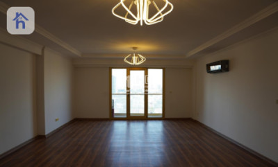 Prime Location Apartment for Sale Image 5