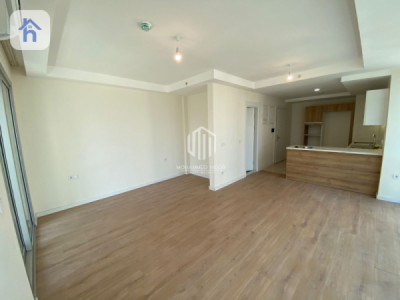 Studio Apartment For Rent Image 7