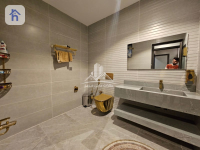 Modern House image 11