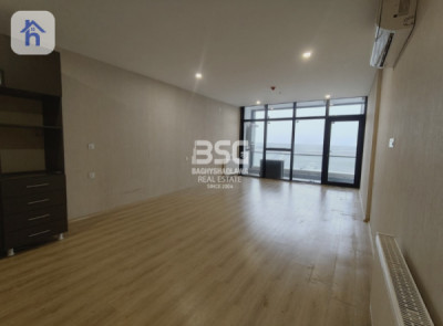 Cozy Studio Apartment in White Towers image 2