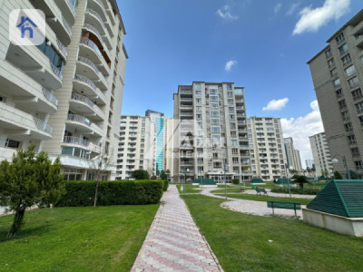 شقة عصرية بثلاث غرف نوم مع موقع مركزي صورة 19