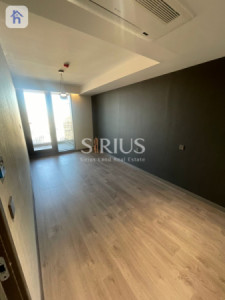 Luxury Apartment with Stunning Views Image 6