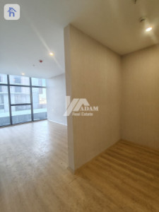 Modern Apartment image 2