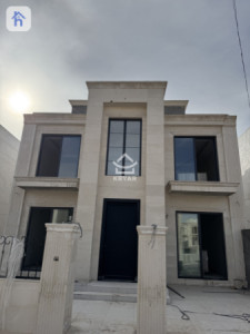 Charming 4-Bedroom House in Erbil image 1