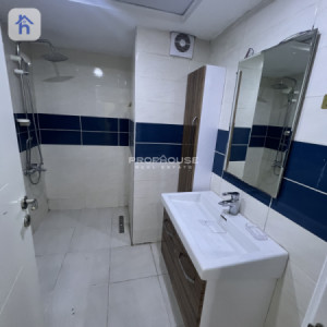 Spacious Apartment in Rena Towers Image 12