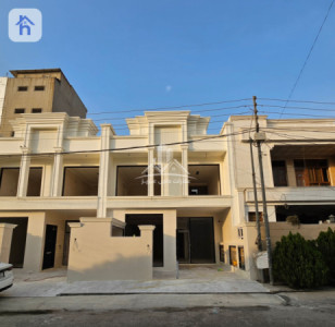 خانووی دوو نهۆمی image 1