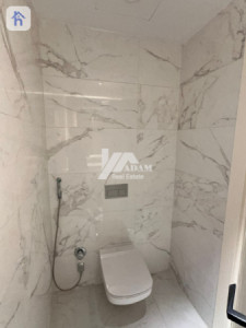 Luxurious 3 Bedroom Apartment in Prime Location Image 12