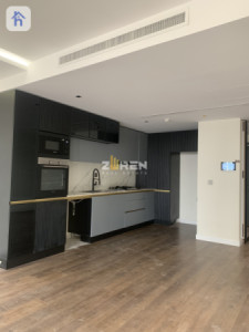 Modern Apartment in Central Location image 2