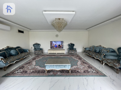House (450m²) Image 9