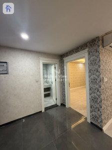 Bright Apartment in Prime Location image 5