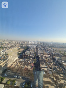 Spacious Apartment in MRF Quattro Towers Resim 13