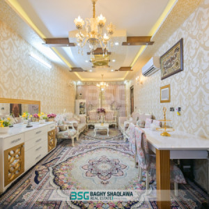 Corner House Resim 3