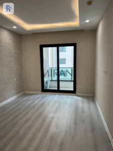 Modern 1 Bedroom Apartment on 11th Floor image 1