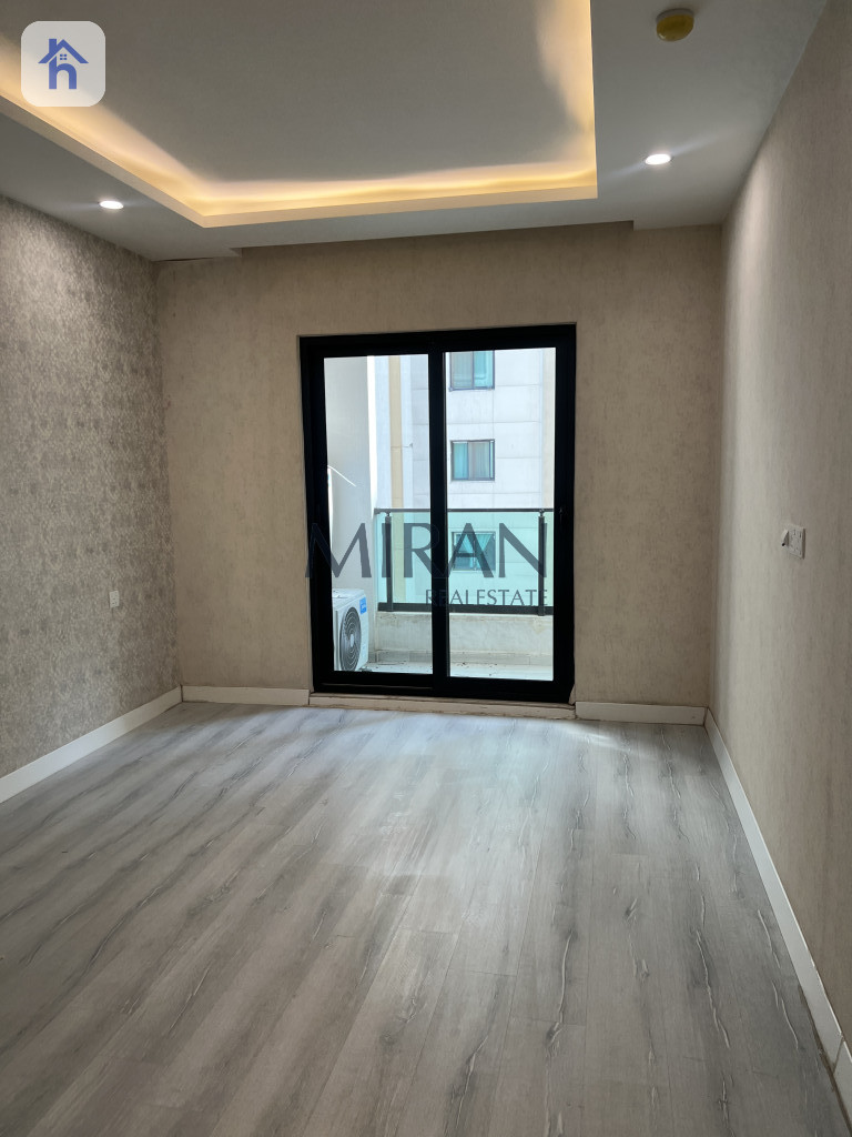 Modern 1 Bedroom Apartment on 11th Floor