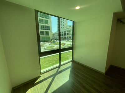 Modern 2 bedrooms Apartment in Life Towers Image 6