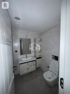 شوقەی ستۆدیۆ بە دیمەنێکی جوانەوە وێنە 3