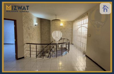 منزل واسع ب4 غرف نوم في الجهاد image 9