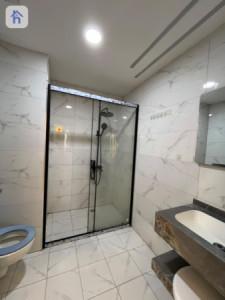 Luxurious Apartment in Life Towers image 13
