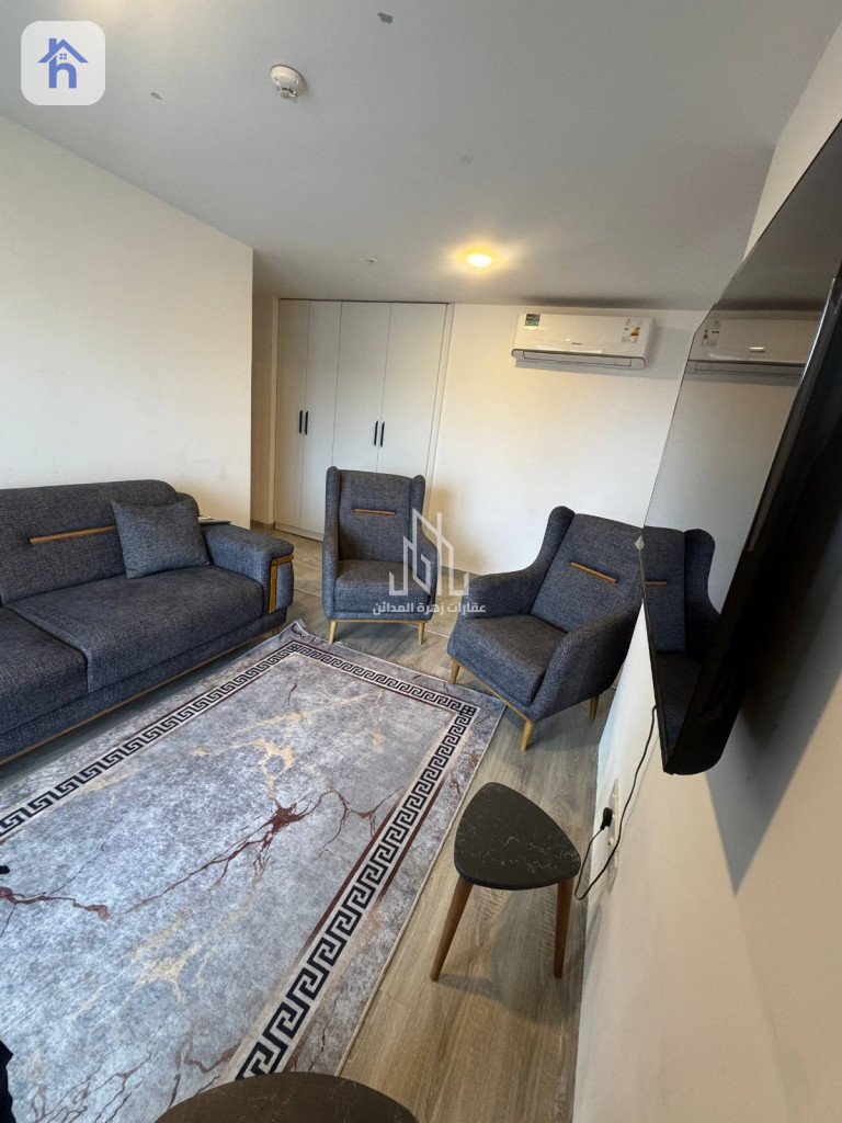 شوقەی ڕاخراو بۆ کرێ وێنە 2