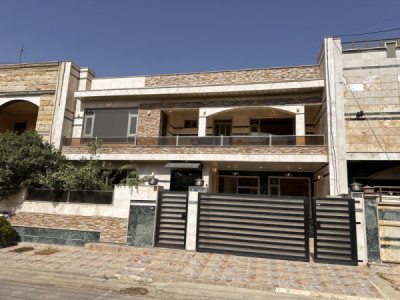 خانووی دوو نهۆمی image 1