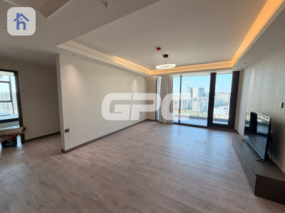 Spacious Apartment in Cavalli Tower image 3