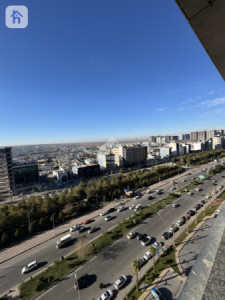 ستۆدیۆیەکی ئارام لە تاوەرەکانی ئیمپایەر پیرڵ وێنە 5