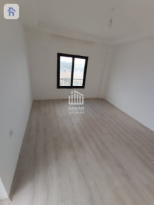 Bright 2BR Apartment in Prime Location Resim 7